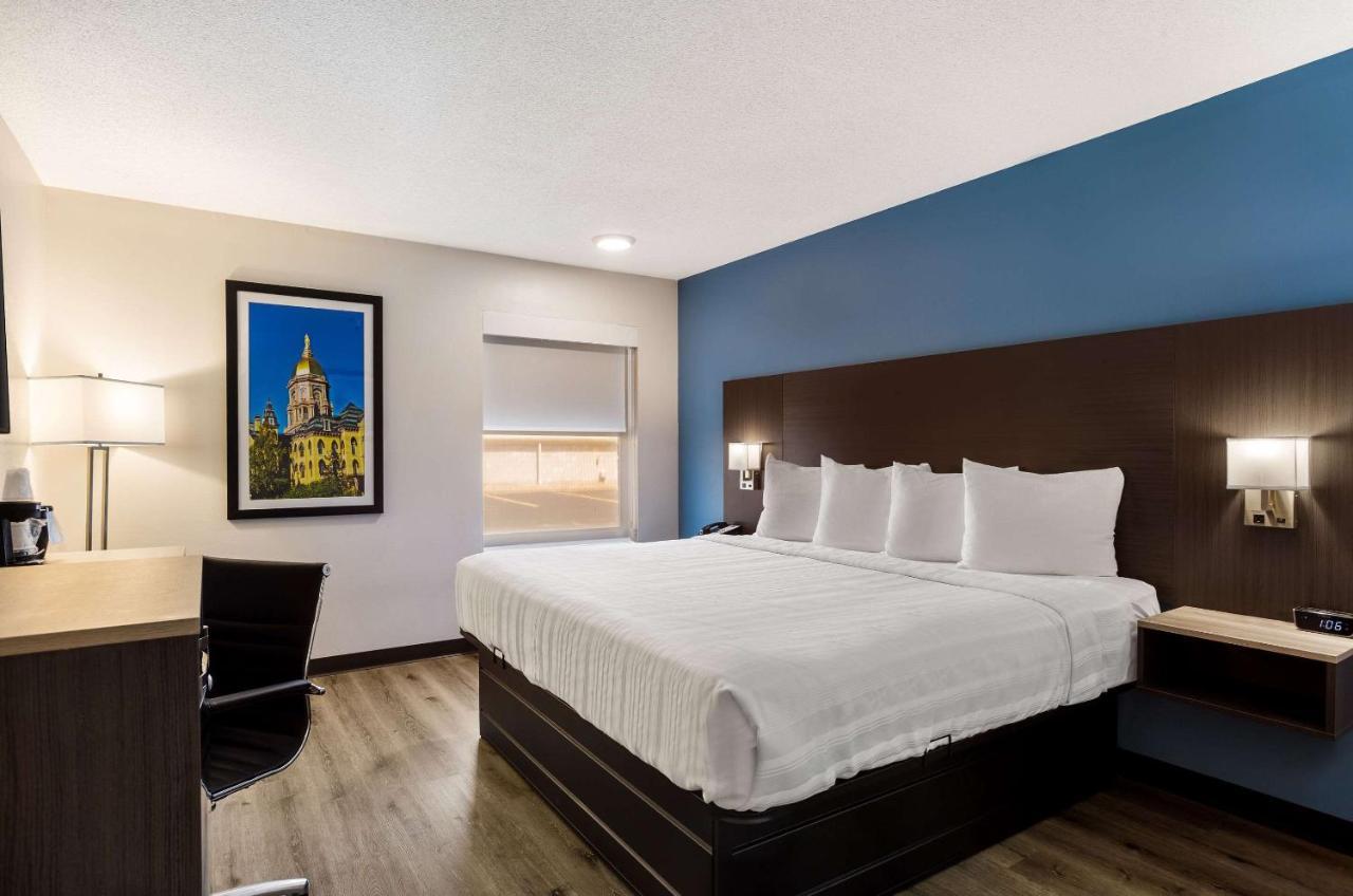 Quality Inn South Bend Near Notre Dame Bagian luar foto