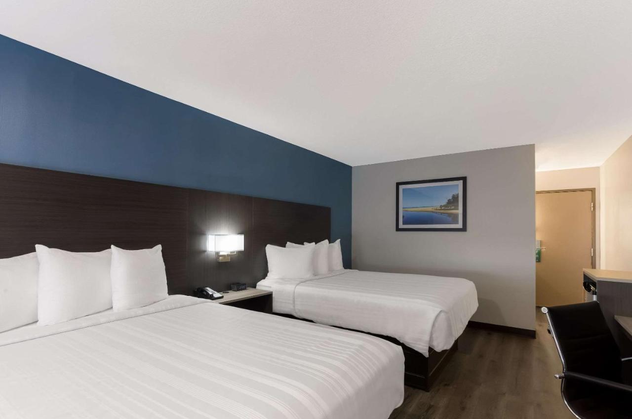Quality Inn South Bend Near Notre Dame Bagian luar foto