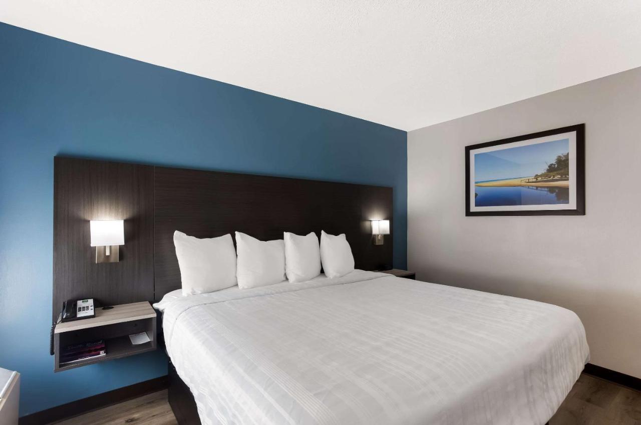 Quality Inn South Bend Near Notre Dame Bagian luar foto