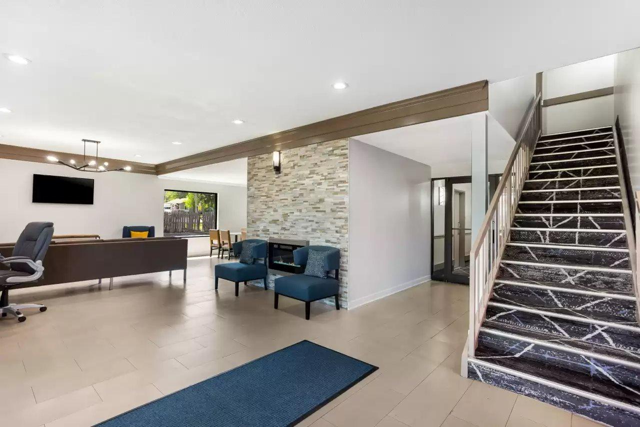 Quality Inn South Bend Near Notre Dame Bagian luar foto