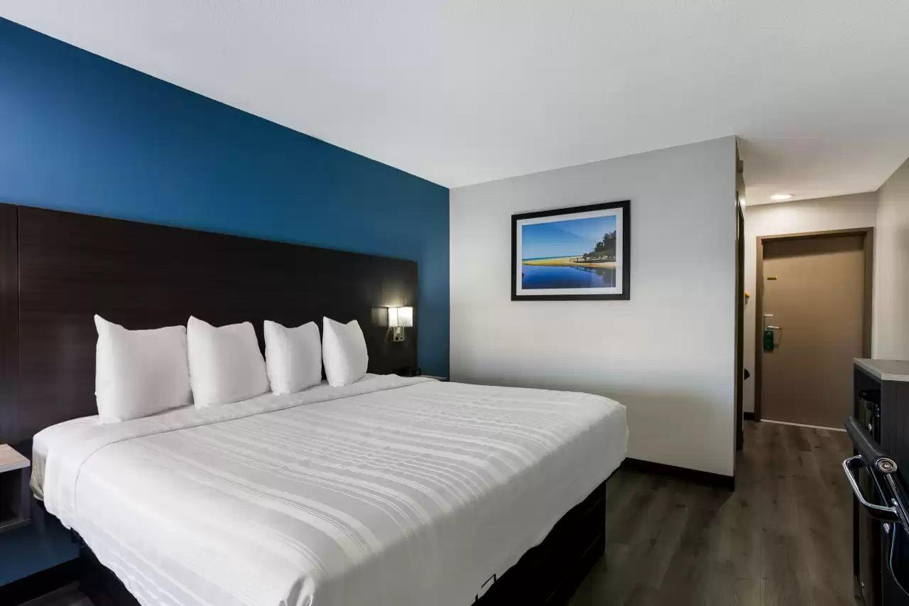 Quality Inn South Bend Near Notre Dame Bagian luar foto